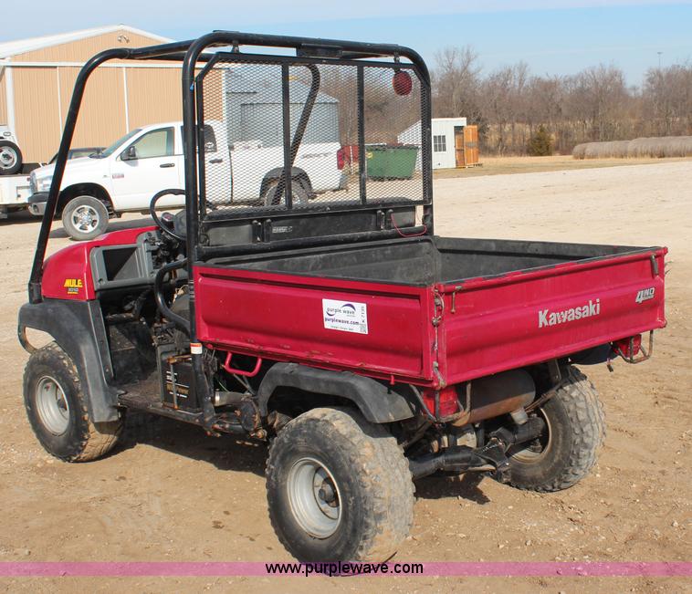 image for item K7135 2004 Kawasaki Mule 3010 utility vehicle