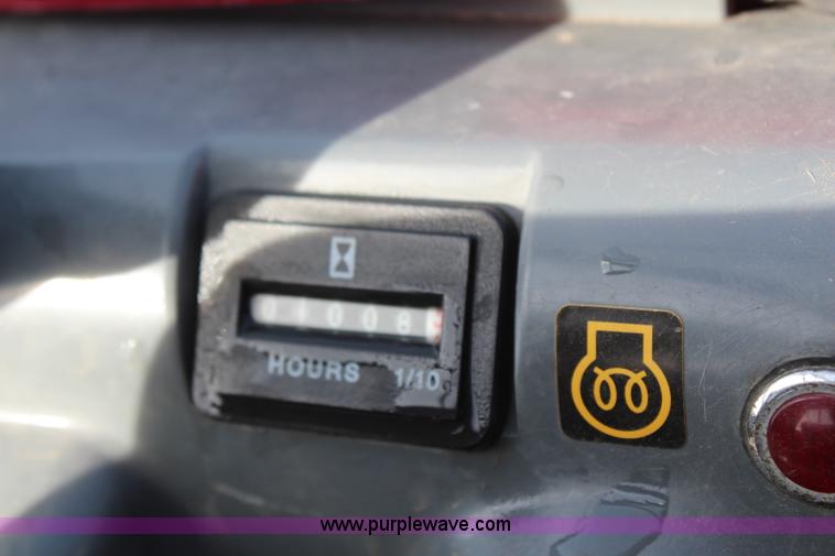 image for item K7135 2004 Kawasaki Mule 3010 utility vehicle