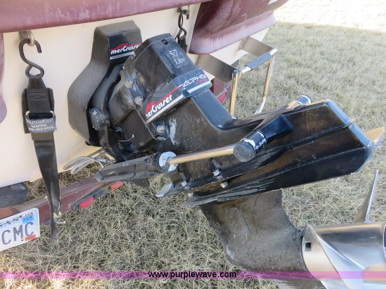 image for item K7228 1998 Glastron GS205 boat