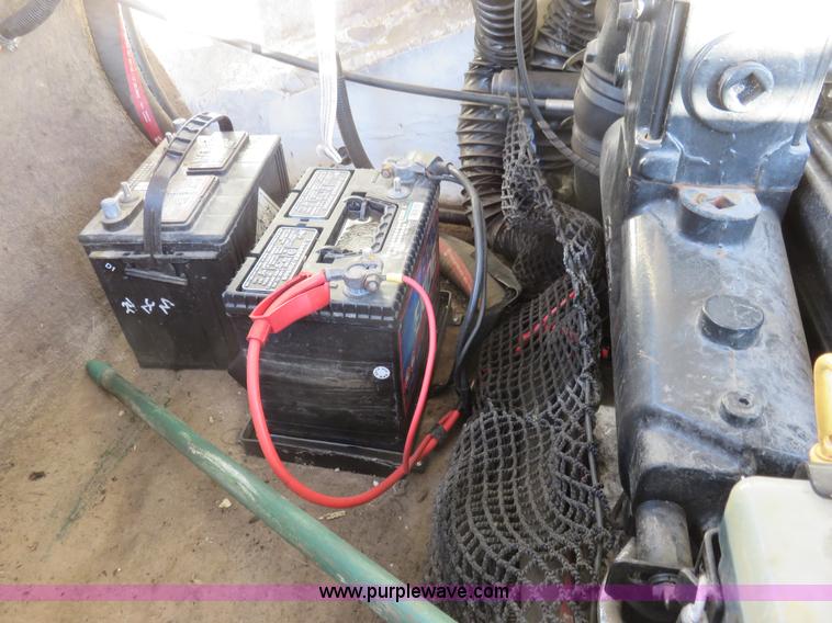 image for item K7228 1998 Glastron GS205 boat