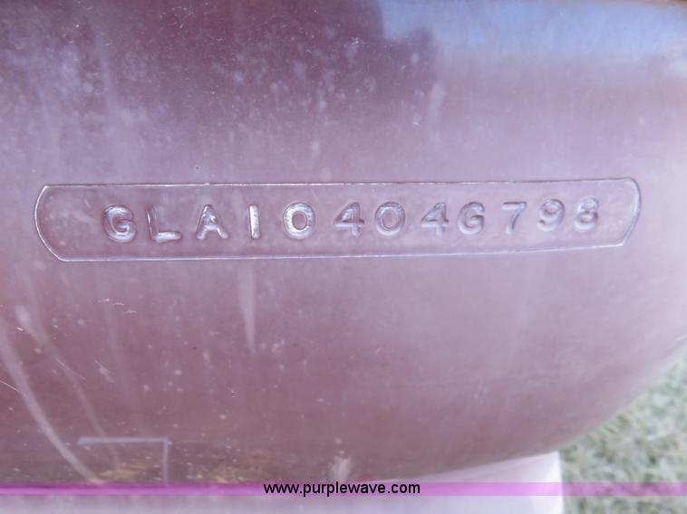 image for item K7228 1998 Glastron GS205 boat
