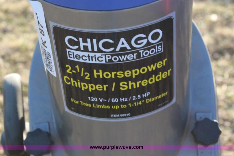 image for item K8777 Assorted items