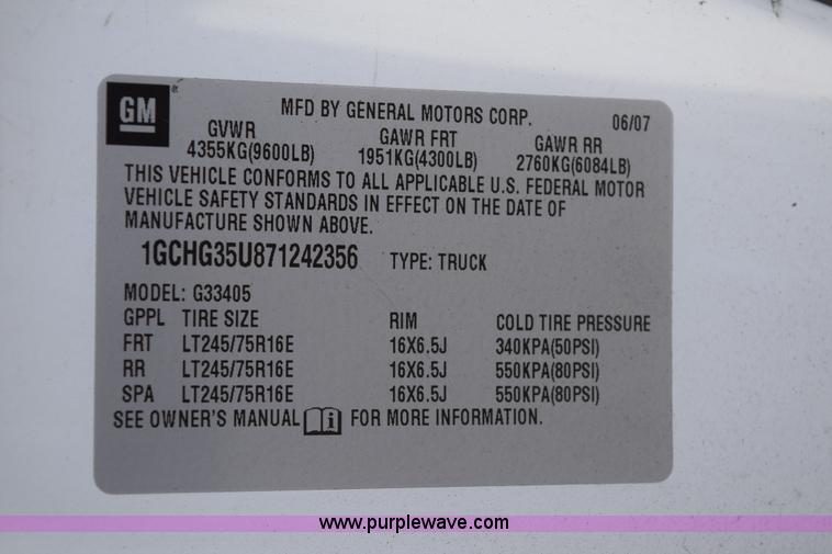 image for item K8788 2007 Chevrolet Express 3500 Cargo van