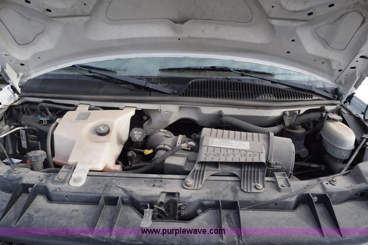 image for item K8788 2007 Chevrolet Express 3500 Cargo van