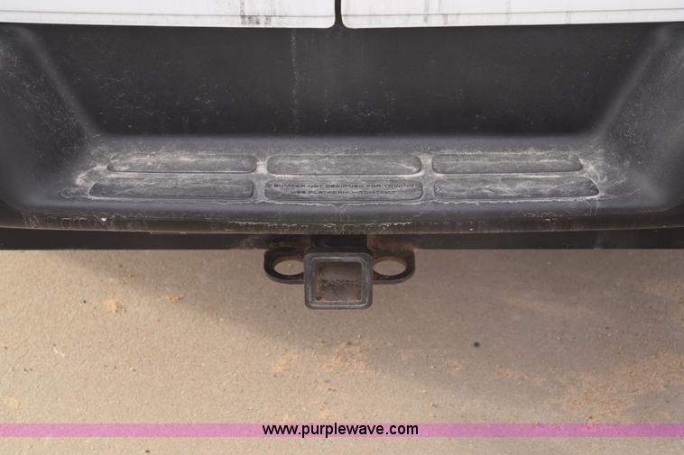 image for item K8789 2006 Chevrolet Express 3500 Cargo van