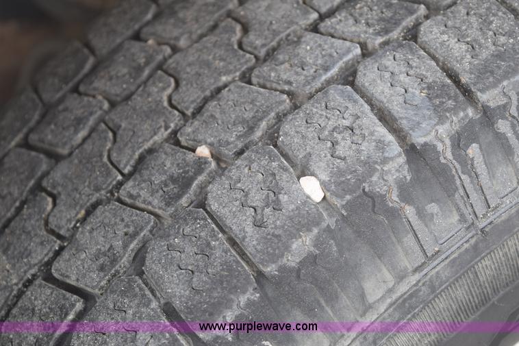 image for item K8789 2006 Chevrolet Express 3500 Cargo van