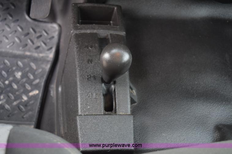 image for item K8793 2007 Chevrolet Silverado 2500HD Ext. Cab pickup truck