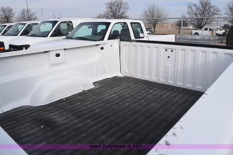 image for item K8793 2007 Chevrolet Silverado 2500HD Ext. Cab pickup truck