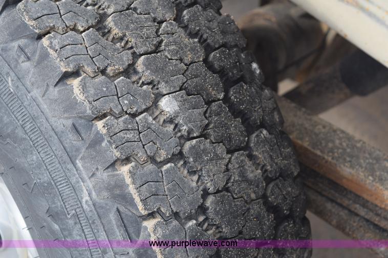 image for item K8793 2007 Chevrolet Silverado 2500HD Ext. Cab pickup truck