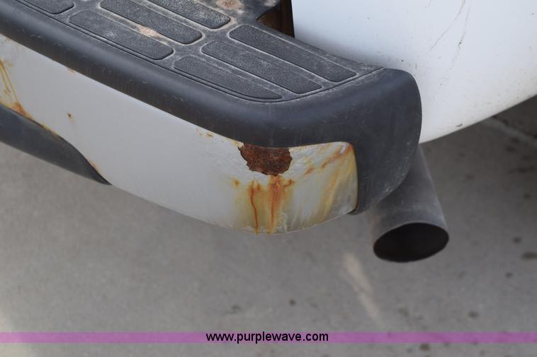 image for item K8794 2006 Chevrolet Silverado 2500HD Ext. Cab pickup truck