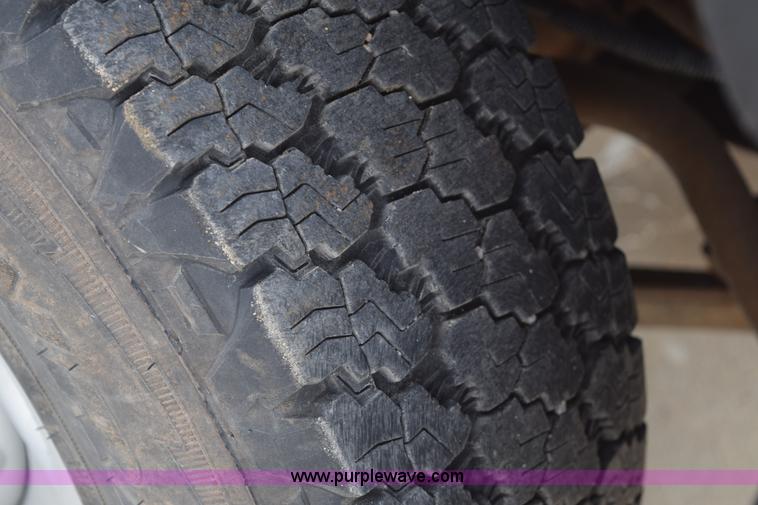 image for item K8794 2006 Chevrolet Silverado 2500HD Ext. Cab pickup truck