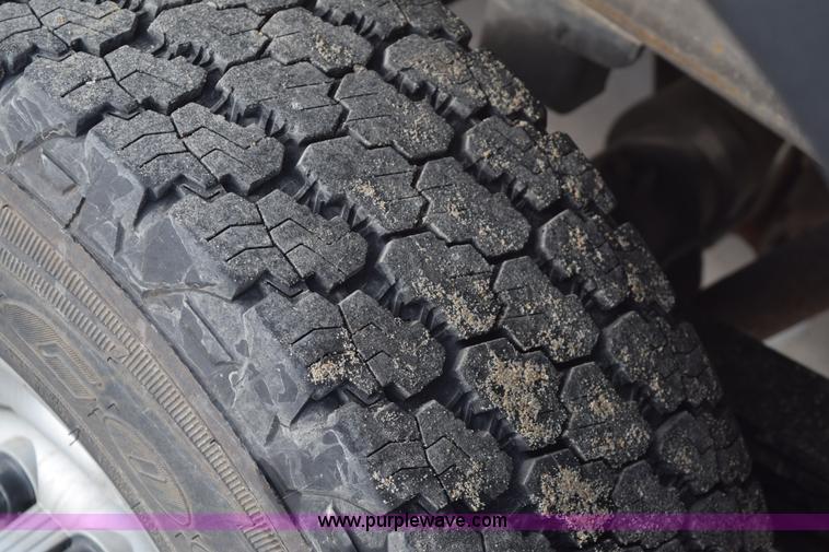 image for item K8794 2006 Chevrolet Silverado 2500HD Ext. Cab pickup truck