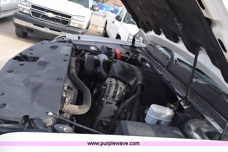 image for item K8798 2007 Chevrolet Silverado 1500 Ext. Cab pickup truck