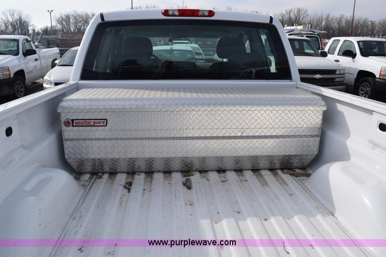 image for item K8800 2007 Chevrolet Silverado 1500 Ext. Cab pickup truck