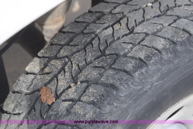 image for item K8800 2007 Chevrolet Silverado 1500 Ext. Cab pickup truck