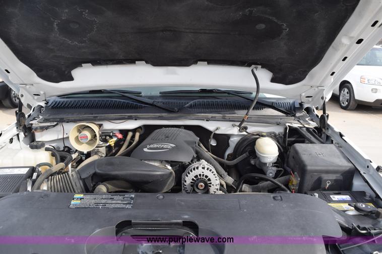 image for item K8801 2006 Chevrolet Silverado 1500 Ext. Cab pickup truck