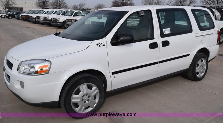 image for item K8802 2006 Chevrolet Uplander Cargo van