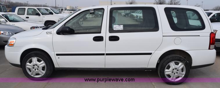 image for item K8802 2006 Chevrolet Uplander Cargo van