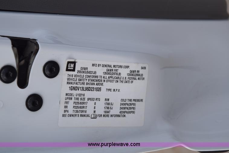 image for item K8802 2006 Chevrolet Uplander Cargo van