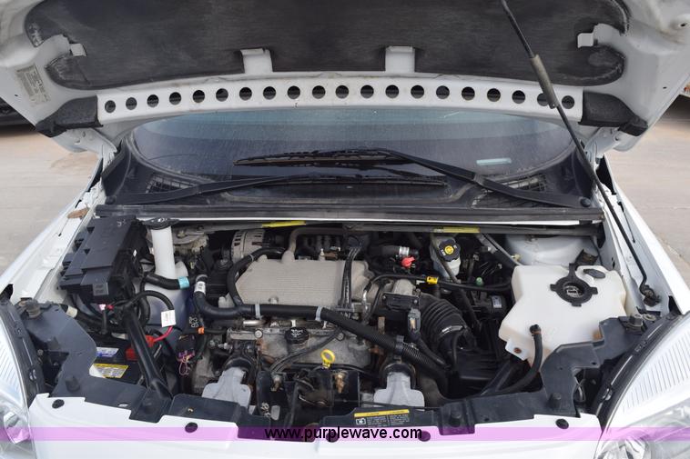 image for item K8802 2006 Chevrolet Uplander Cargo van