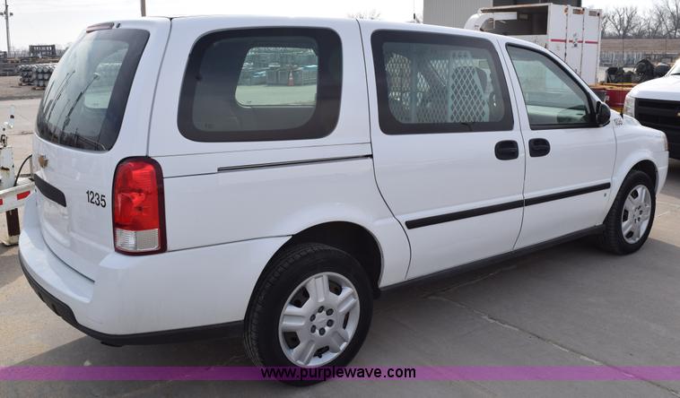 image for item K8803 2007 Chevrolet Uplander Cargo van