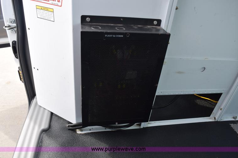 image for item K8803 2007 Chevrolet Uplander Cargo van