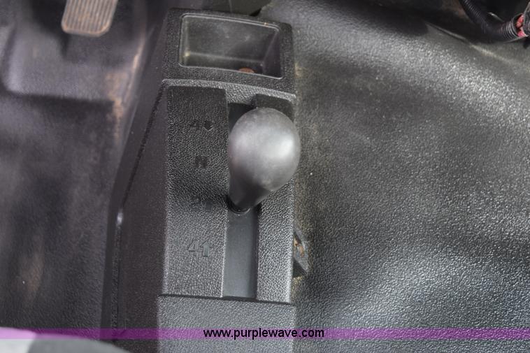 image for item K8807 2007 Chevrolet Silverado 1500 pickup truck