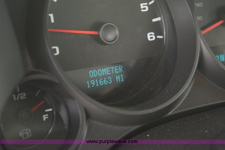 image for item K8808 2007 Chevrolet Silverado 1500 Ext. Cab pickup truck