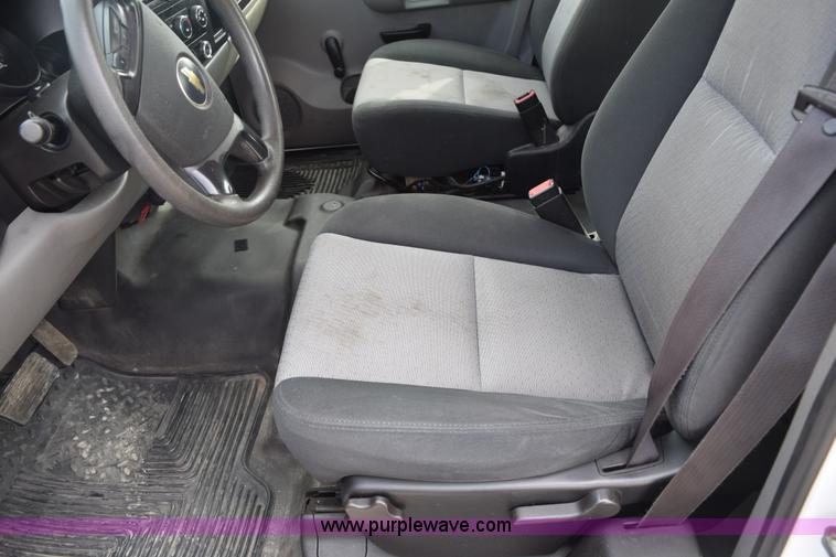 image for item K8808 2007 Chevrolet Silverado 1500 Ext. Cab pickup truck