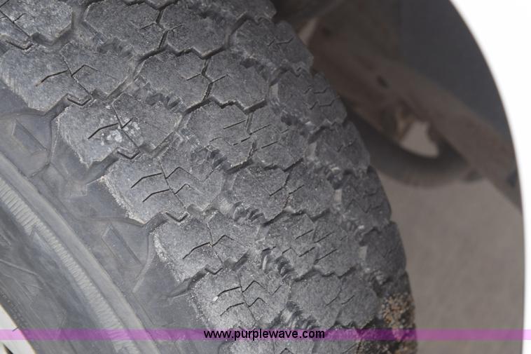 image for item K8808 2007 Chevrolet Silverado 1500 Ext. Cab pickup truck