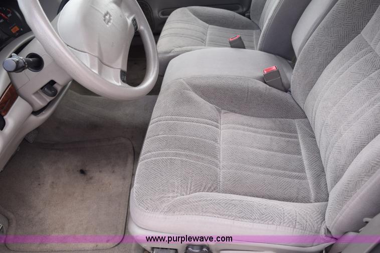 image for item K8823 2005 Chevrolet Impala