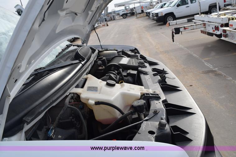 image for item K8826 2006 Chevrolet Express 3500 Cargo van