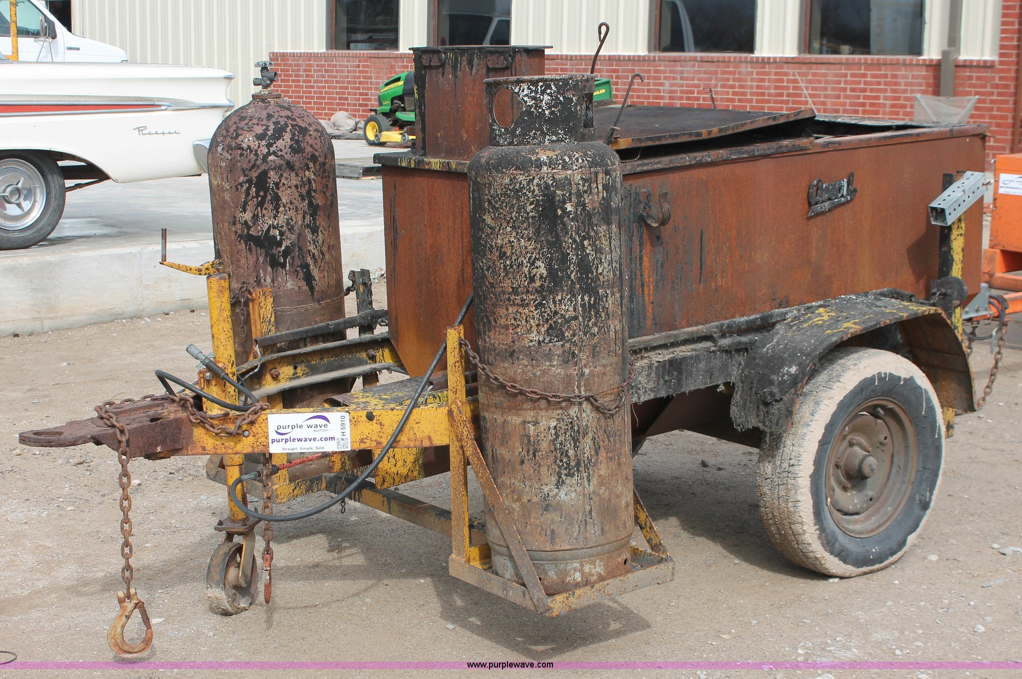 Aeroil KEB165 tar pot in Norman, OK Item H5910 sold Purple Wave