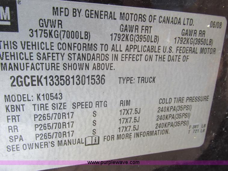 image for item J1792 2008 Chevrolet Silverado 1500 Crew Cab pickup truck