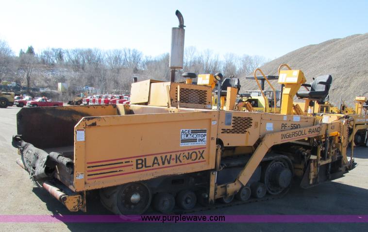 image for item J1809 1998 Blaw Knox PF-5510 asphalt paver