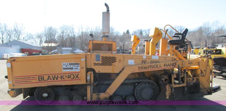 image for item J1809 1998 Blaw Knox PF-5510 asphalt paver
