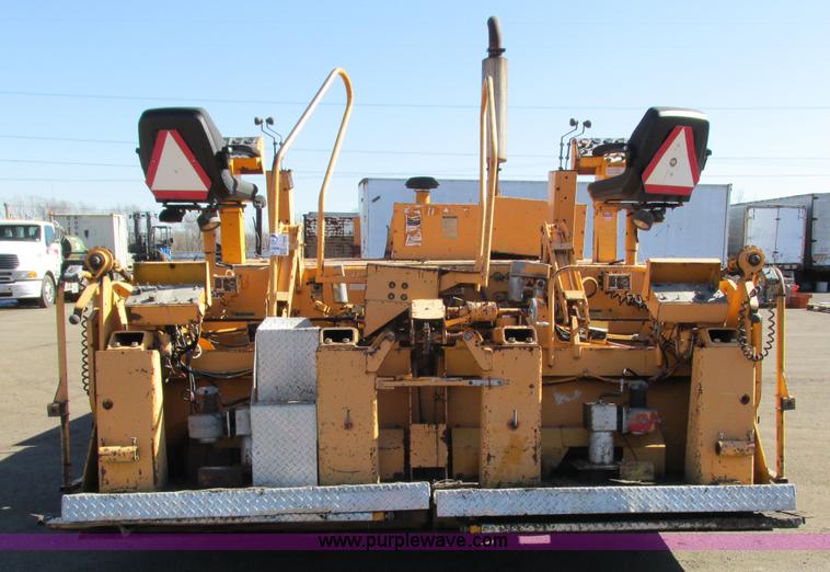 image for item J1809 1998 Blaw Knox PF-5510 asphalt paver