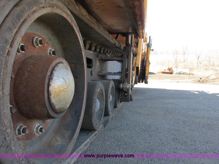 image for item J1809 1998 Blaw Knox PF-5510 asphalt paver