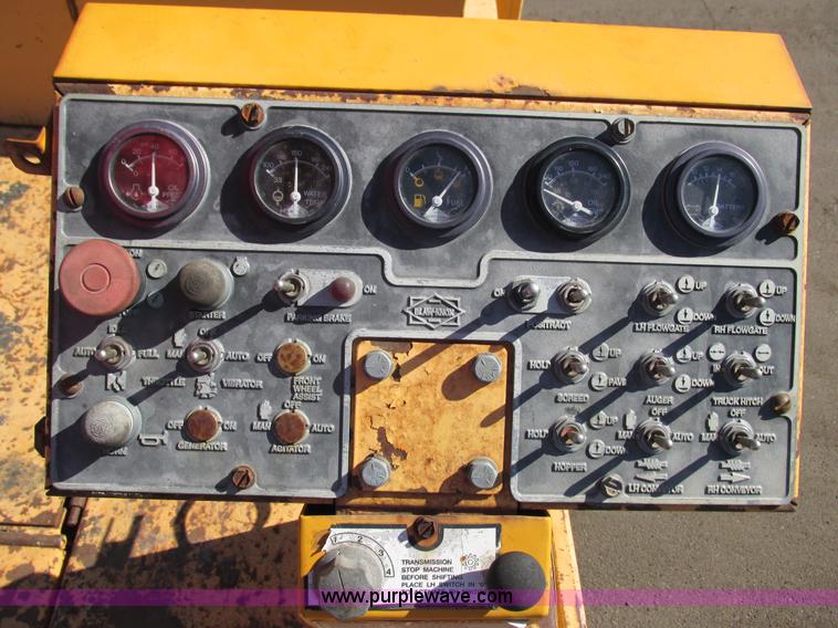 image for item J1809 1998 Blaw Knox PF-5510 asphalt paver