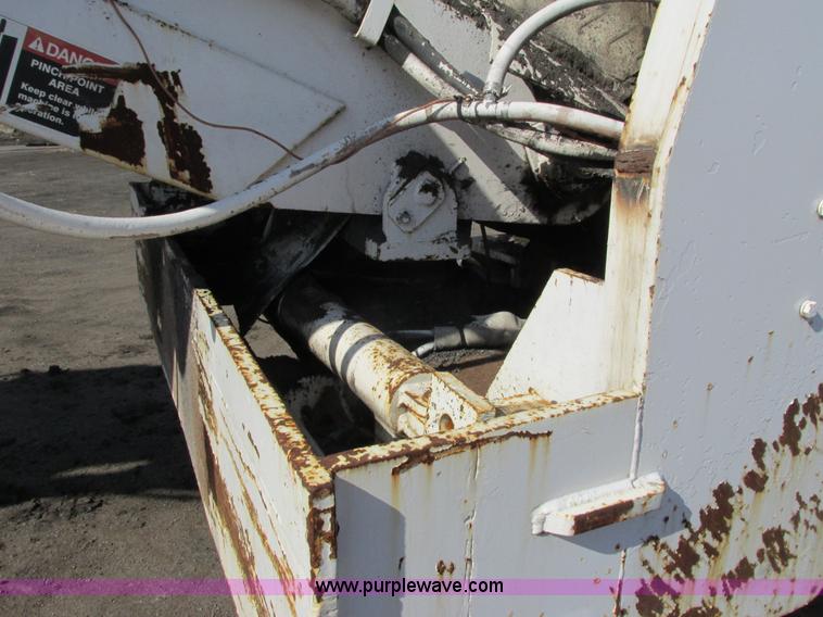 image for item J1812 Roadtec RX-68 mill