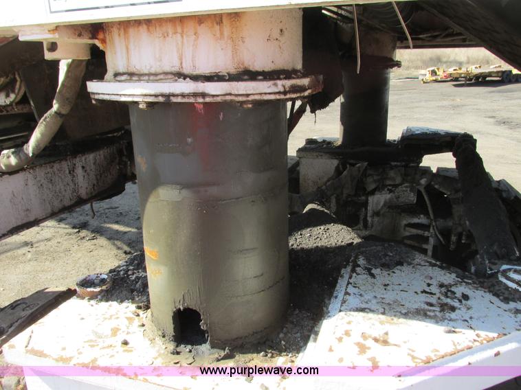 image for item J1812 Roadtec RX-68 mill