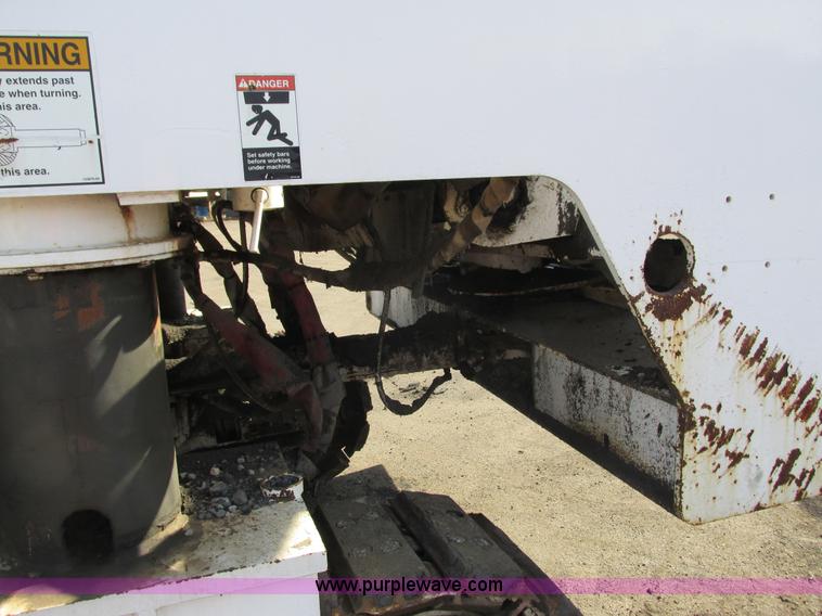 image for item J1812 Roadtec RX-68 mill