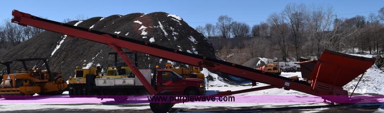 image for item J1814 2002 Finlay 532 conveyor