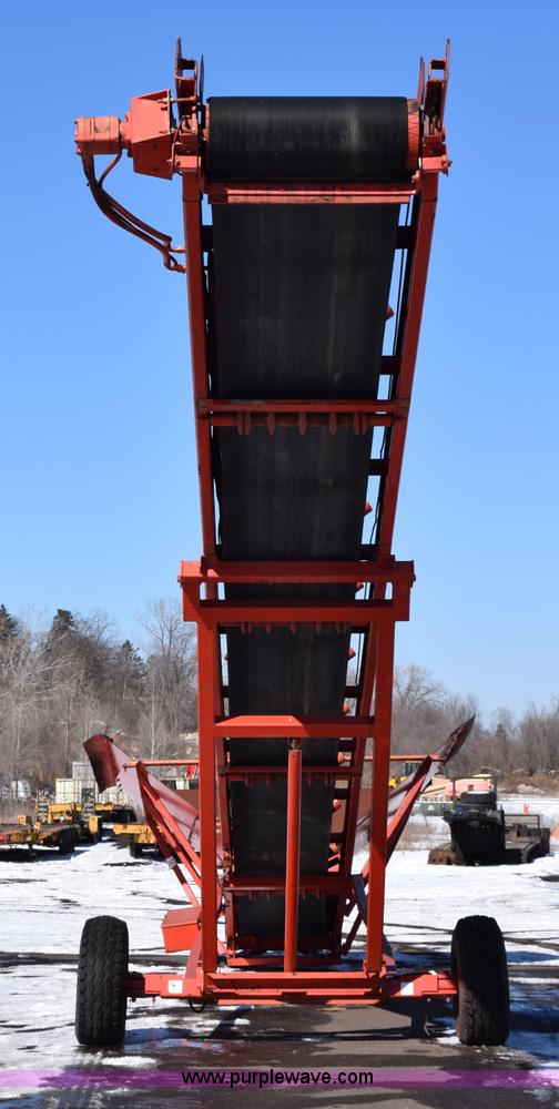 image for item J1814 2002 Finlay 532 conveyor