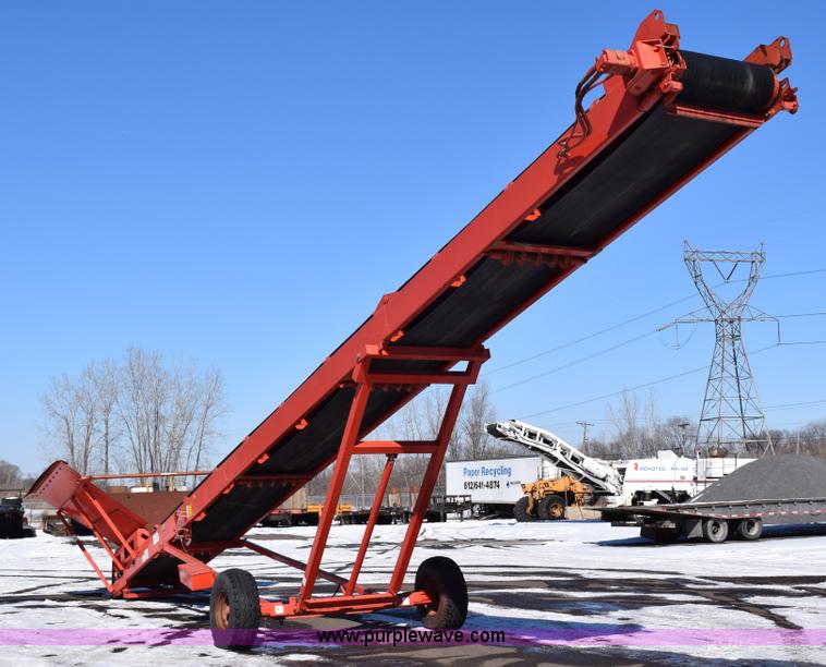 image for item J1814 2002 Finlay 532 conveyor