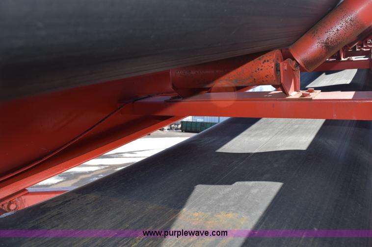 image for item J1814 2002 Finlay 532 conveyor