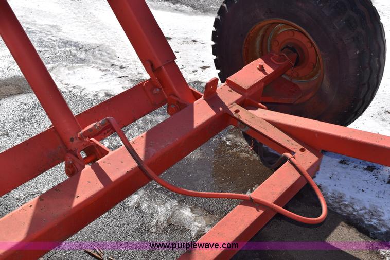 image for item J1814 2002 Finlay 532 conveyor