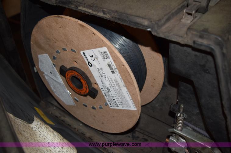 image for item J1887 Hobart Fabstar 4030 wire welder