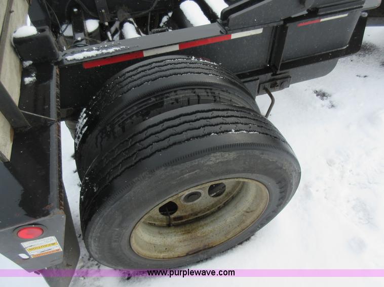 image for item J1932 1995 Etnyre RTN50TD-TI equipment trailer