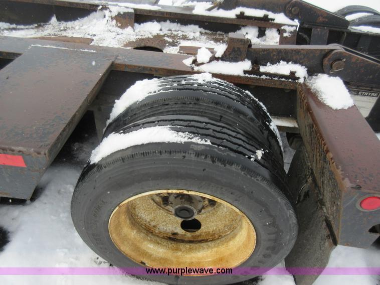 image for item J1932 1995 Etnyre RTN50TD-TI equipment trailer